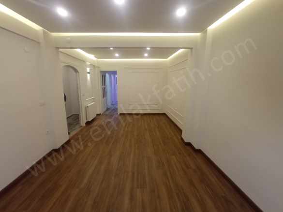 Kocamustafapaşa Nafız Gürman Caddesi Lüks Yapılı Kiralık Daire 3+1 Yeni Tadilatlı Fatih