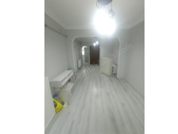 Kocamustafapaşa Kiralık Daire Fatih Kiralık Daire |  2+1 Oda | 75M2 Aylık 27.000Tl  Krediye Uygun  | 1. Kat | Kombi | 1 Banyo | 3 Yatak Odası Resim-4