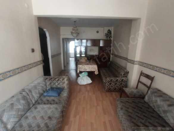 Sümbül Efendi Kiralık Daire Ali Fakih Caddesi 2+1 Yüksek Giriş Çift Cepheli Fatih
