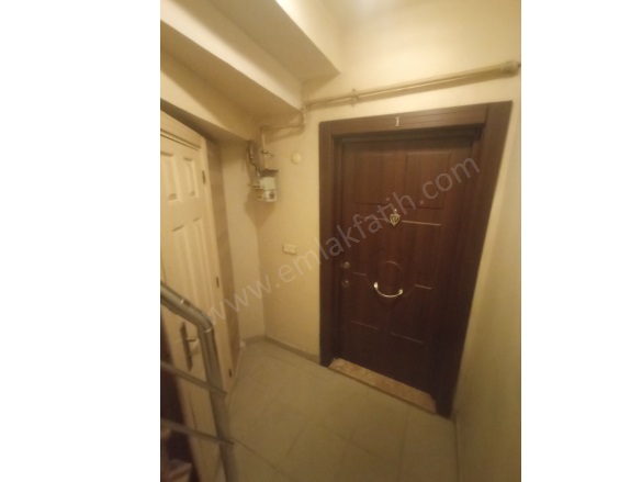 Kocamustafapaşa Satılık Daire Fatih Satılık Daire |  2+1 Oda | 90M2 3.100.000Tl  Krediye Uygun  | Yarı Bordum | Kombi | 1 Banyo | 2 Yatak Odası Resim-4