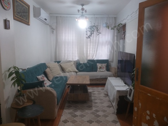 Kocamustafapaşa Satılık Daire Fatih Satılık Daire |  2+1 Oda | 100M2 2.750.000Tl  Krediye Uygun  | 1. Kat | Kombi | 1 Banyo | 2 Yatak Odası Resim-2