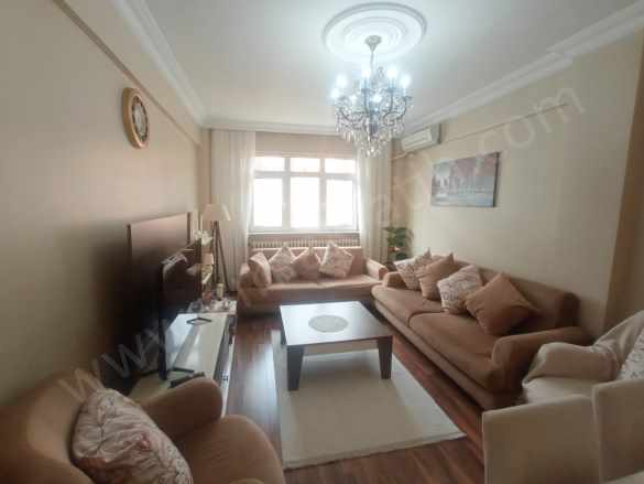 Kocamustafapaşa Marmara Caddesi Satılık Daire 3+1 110 M² Balkonlu 4 Kat Fatih