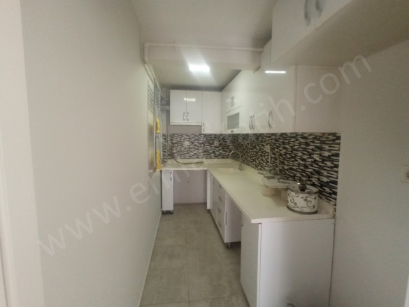Kocamustafapaşa Kiralık Daire Fatih Kiralık Daire |  2+1 Oda | 75M2 Aylık 0Tl  Krediye Uygun  | 3. Kat | Kombi | 1 Banyo | 2 Yatak Odası Resim-5