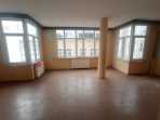 Cerrahpaşa Satılık Daire 2+1 Çift Cephe 100m2 Daire Ana Caddeye ve Hastanelere Çok Yakın