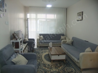 Fatih Emlak Tan 2+1 85M² Kombili Satılık Daire Sümbül Efendi