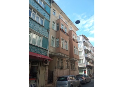 Kocamustafapaşa Satılık Daire 11 Yıllık Genç Binada Boş 2+1 Yarı Bodrum Fatih