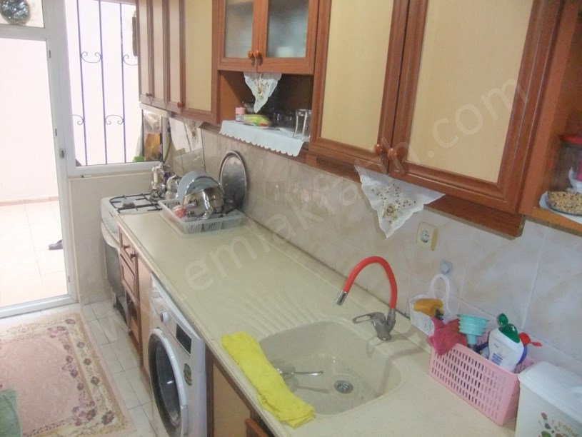 Deprem Sonrası 2003 Yapımı Genç Binada Bahçe Kat 2+1 90m2  ( ESKİ PORTFÖY )