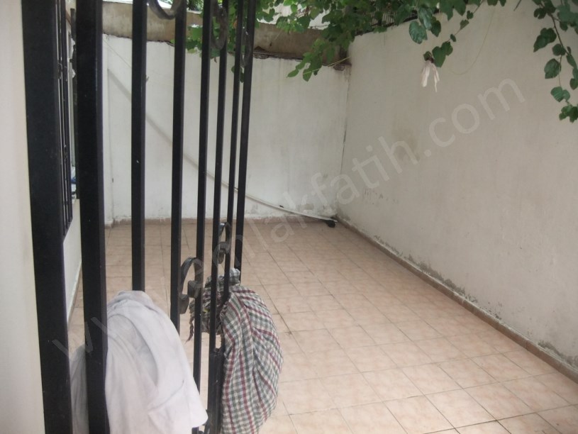 Deprem Sonrası 2003 Yapımı Genç Binada Bahçe Kat 2+1 90m2  ( ESKİ PORTFÖY )