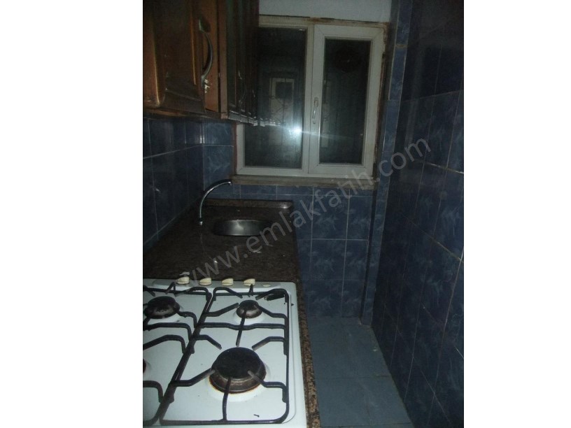 Sümbül Efendi Kiralık Daire Ali Fakih Caddesi Yanı Bim Sırasında  1+1 Bahçeli Daire