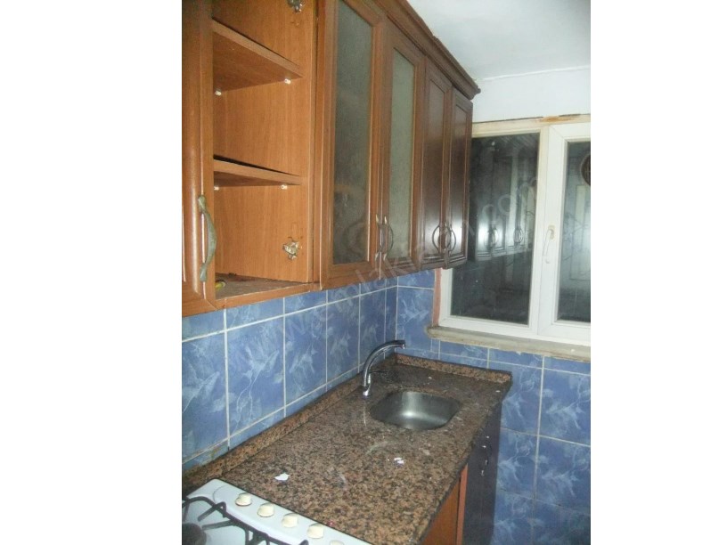 Sümbül Efendi Kiralık Daire Ali Fakih Caddesi Yanı Bim Sırasında  1+1 Bahçeli Daire