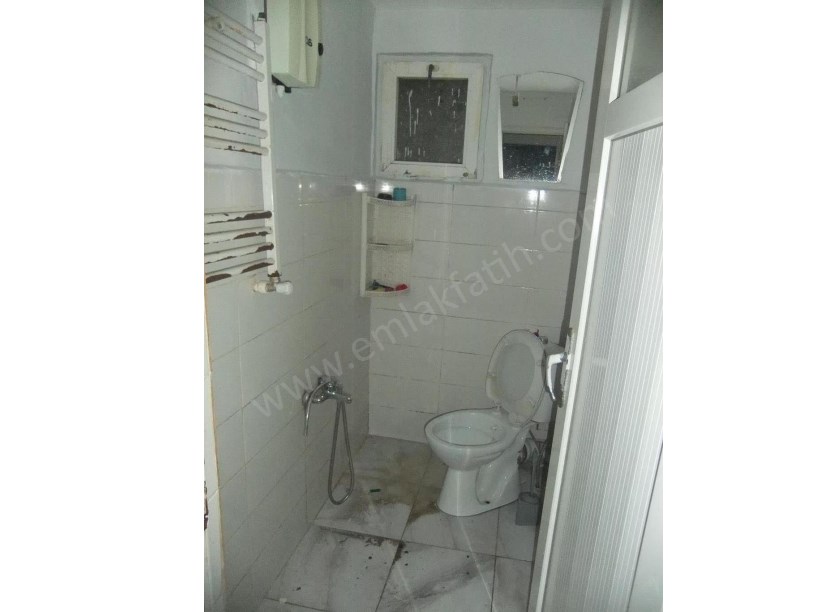 Sümbül Efendi Kiralık Daire Ali Fakih Caddesi Yanı Bim Sırasında  1+1 Bahçeli Daire