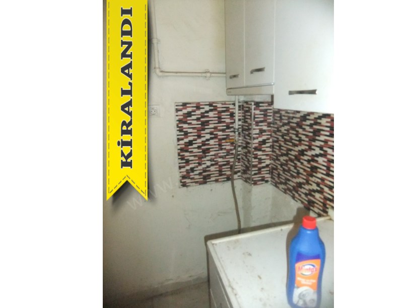 Kocamustafapaşa Kiralık Daire 3+1 3.Kat 90m2 ( ESKİ PORTFÖY )