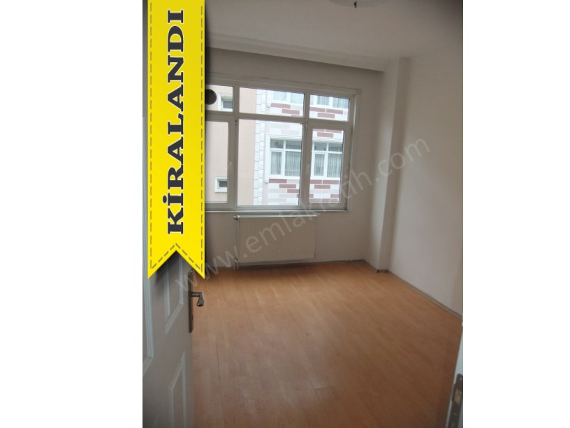 Fındıkzade Kiralık Daire Kızıl Elma Caddesine Yakın 2+1 80m² ( ESKİ PORTFÖY ) Çok Temiz Bakımlı Ev