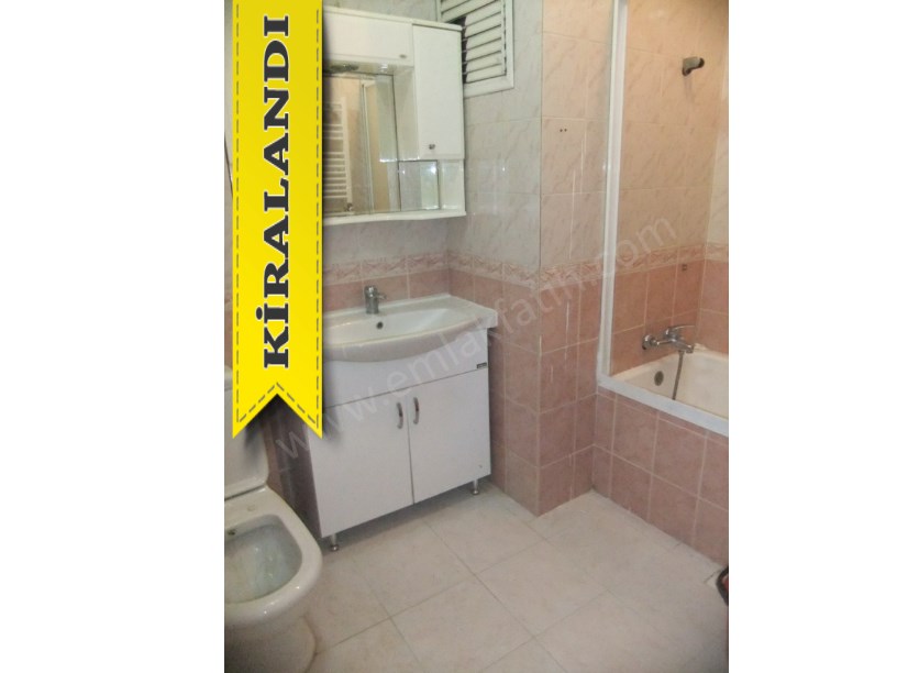 Kocamustafapaşa Kiralık Daire Hacıkadın Cad. 2+1 80m²  ( ESKİ PORTFÖY )