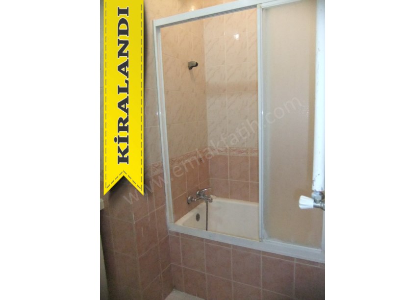 Kocamustafapaşa Kiralık Daire Hacıkadın Cad. 2+1 80m²  ( ESKİ PORTFÖY )