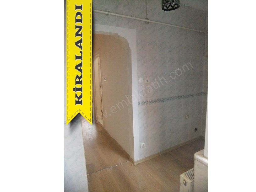 Fındıkzade Kiralık Daire Kızıl Elma Caddesine Yakın 2+1 80m² ( ESKİ PORTFÖY ) Çok Temiz Bakımlı Ev