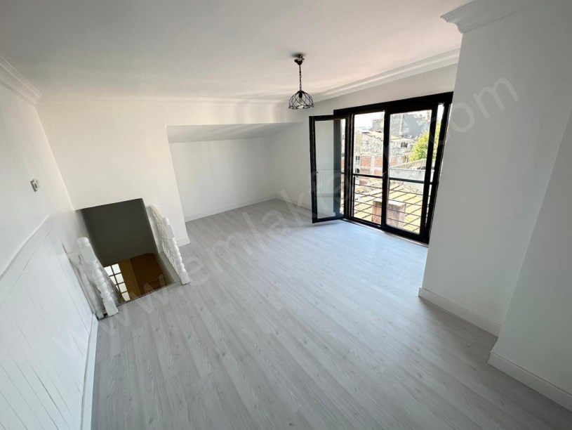 KIZTAŞI ASANSÖRLÜ DUBLEKS 3+1 FULL YAPILI DAİRE