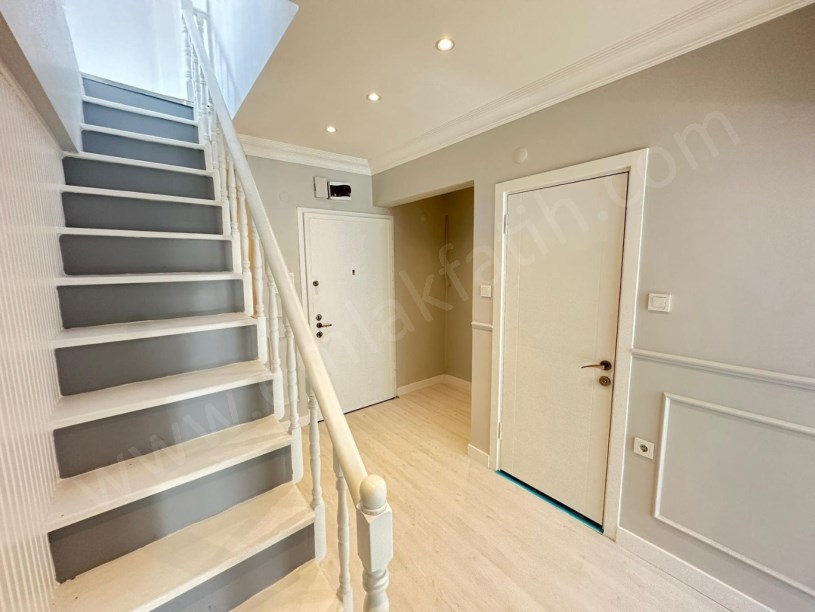 KIZTAŞI ASANSÖRLÜ DUBLEKS 3+1 FULL YAPILI DAİRE