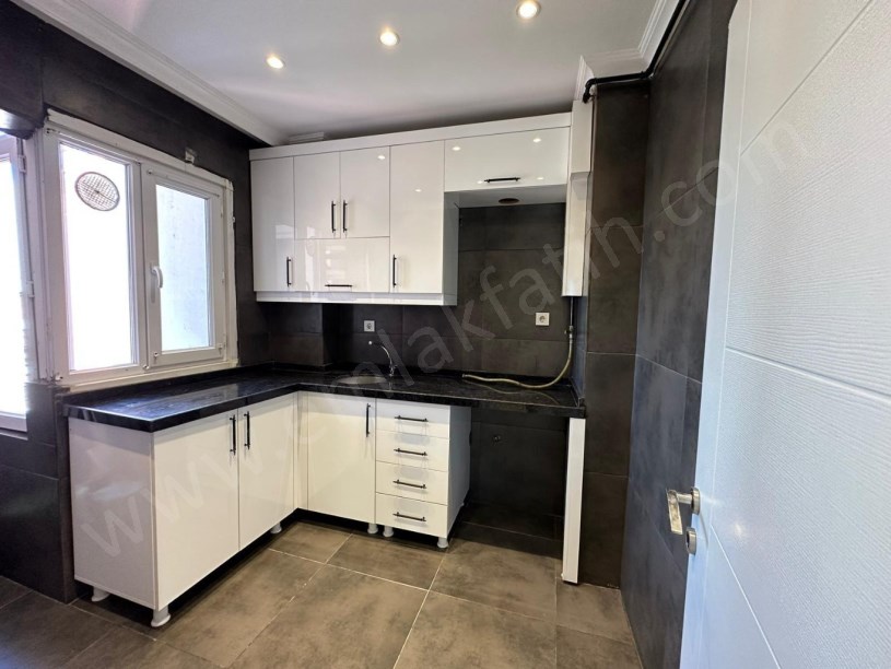 KIZTAŞI ASANSÖRLÜ DUBLEKS 3+1 FULL YAPILI DAİRE