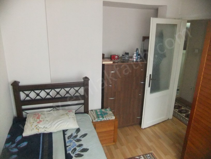Kocamustafapaşa İftariye Sokak Satılık Daire 2+1