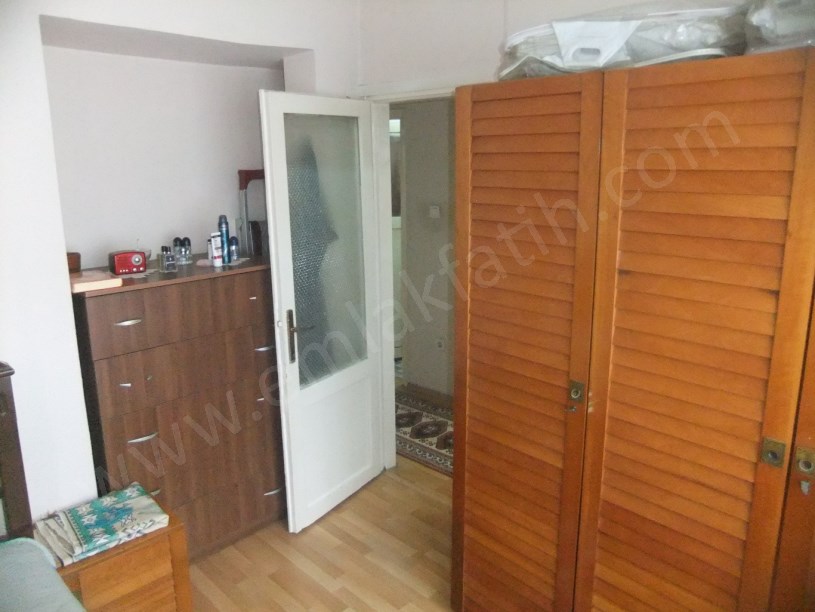 Kocamustafapaşa İftariye Sokak Satılık Daire 2+1