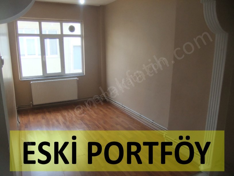 Kocamustafapaşa Kiralık Daire Meydanda Park Manzaralı 2+1 ( ESKİ PORTFÖY )