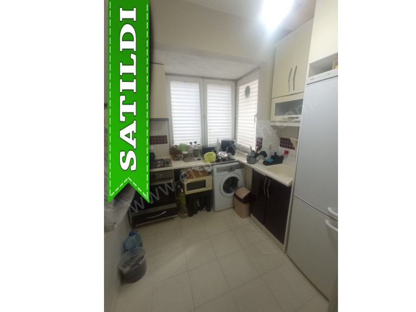 Kocamustafapaşa Demirci Osman Sokakta Yatırımlık 1+1  ( ESKİ PORTFÖY ) 