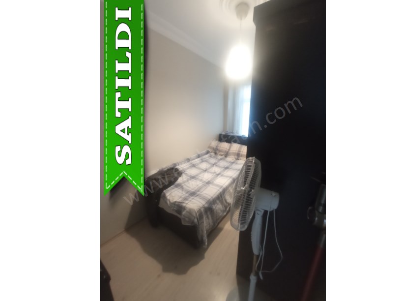 Kocamustafapaşa Demirci Osman Sokakta Yatırımlık 1+1  ( ESKİ PORTFÖY ) 