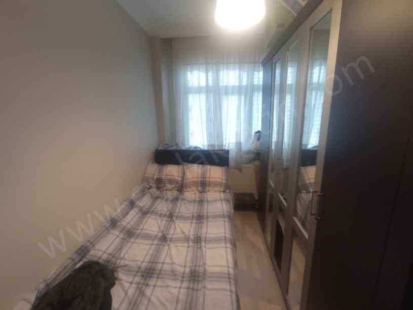 Kocamustafapaşa Demirci Osman Sokakta Yatırımlık 1+1  ( ESKİ PORTFÖY ) 