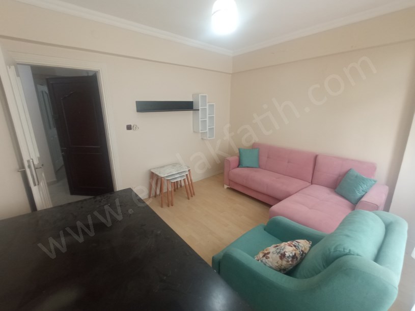 Fındıkzade Kiralık Daire Hastanelere Yakın 2+1 Eşyalı ( ESKİ PORTFÖY ) Her Yere Yakın Mesafede Temiz