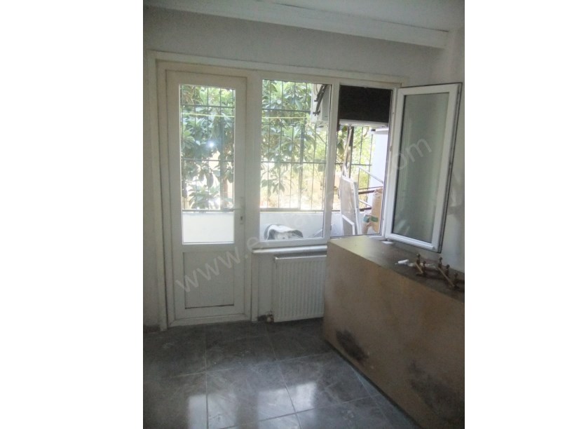 Kocamustafapaşa Hacıkadın Caddesi 1+1 55m² Yüksek Giriş