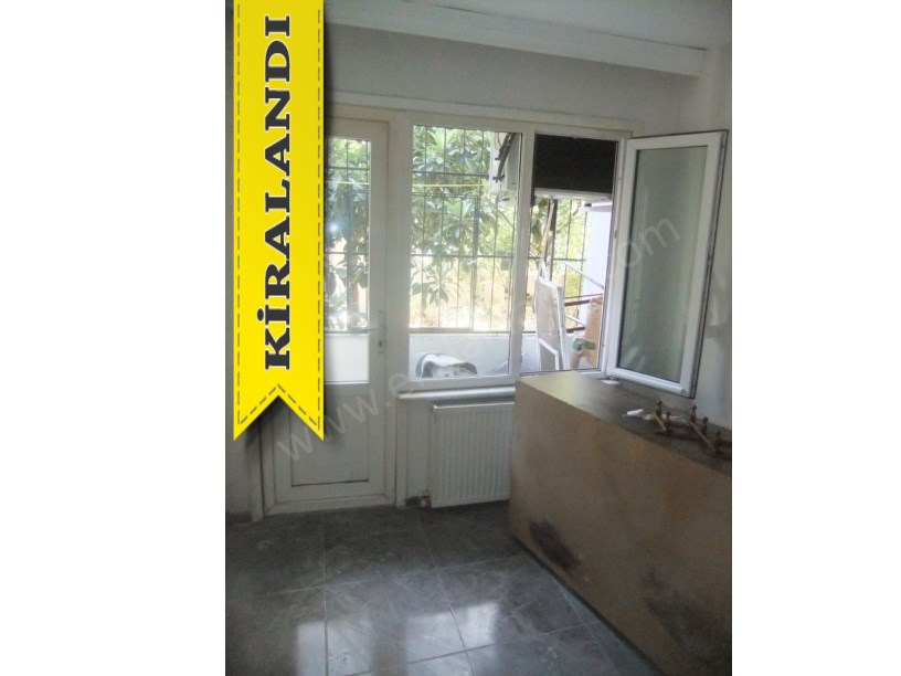 Şehremini Kiralık Daire Odabaşı Camii Yakını 1+1 55m² ( ESKİ PORTFÖY )