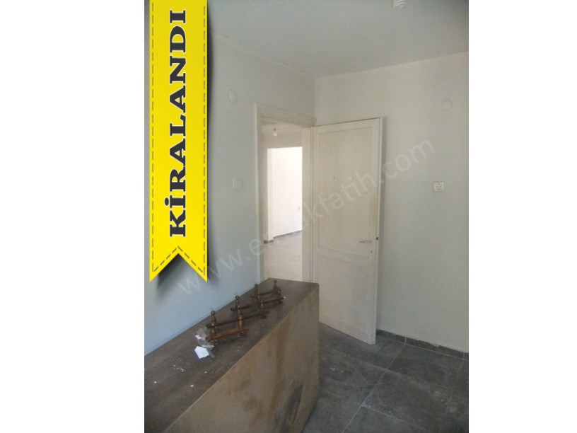 Şehremini Kiralık Daire Odabaşı Camii Yakını 1+1 55m² ( ESKİ PORTFÖY )