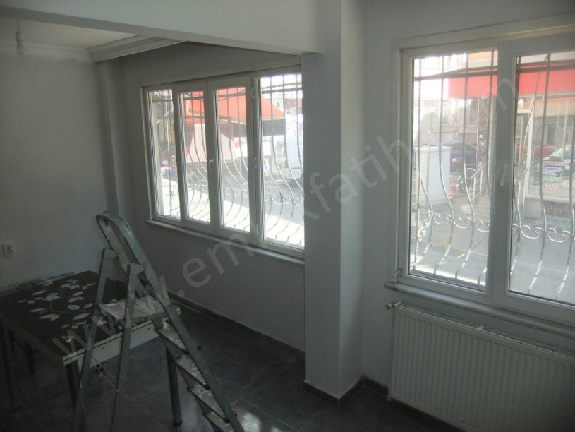 Kocamustafapaşa Hacıkadın Caddesi 1+1 55m² Yüksek Giriş