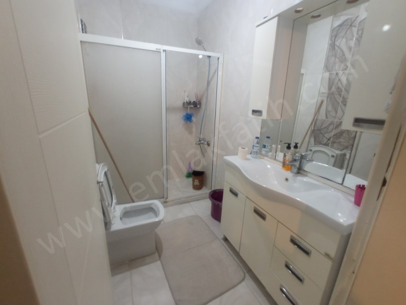 K.M.Paşa Nafız Gürman Cad 2+1 Eşyalı Daire