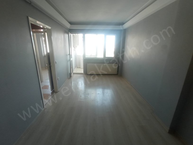 Kocamustafapaşa Hacıkadın Cad. 2+1 78m² 4. KAT Daire