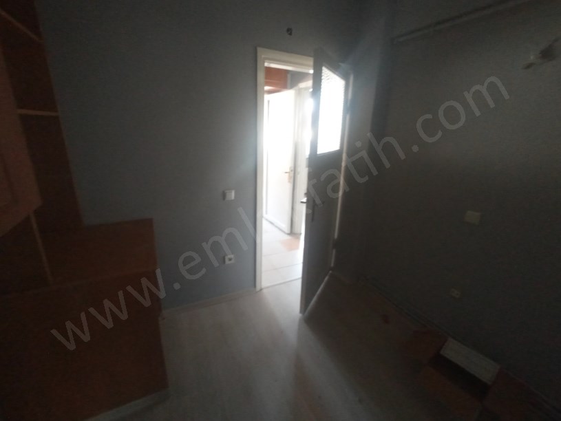 Fındıkzade Kiralık Daire Millet Caddesine Yakın 2+1 78m² 4. KAT ( ESKİ PORTFÖY )