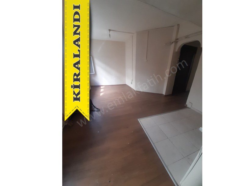 Yedikule Kiralık Daire 1+1 50m² ( ESKİ PORTFÖY ) Açık Mutfaklı Ara Kat