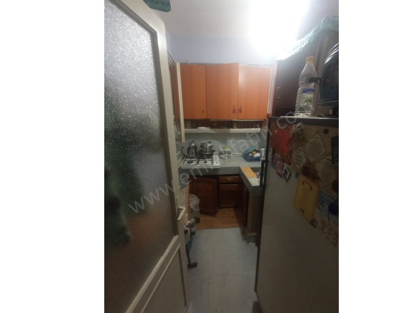 Portföy No: 2081 Yedikule Kiralık Daire Cadde Üzeri Eşyalı 2+1 Daire