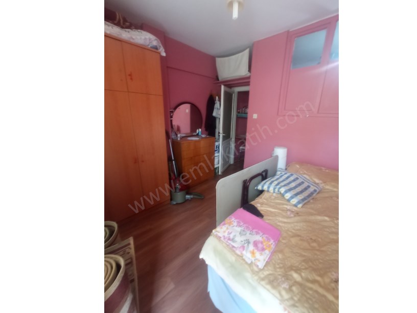 Portföy No: 2081 Yedikule Kiralık Daire Cadde Üzeri Eşyalı 2+1 Daire