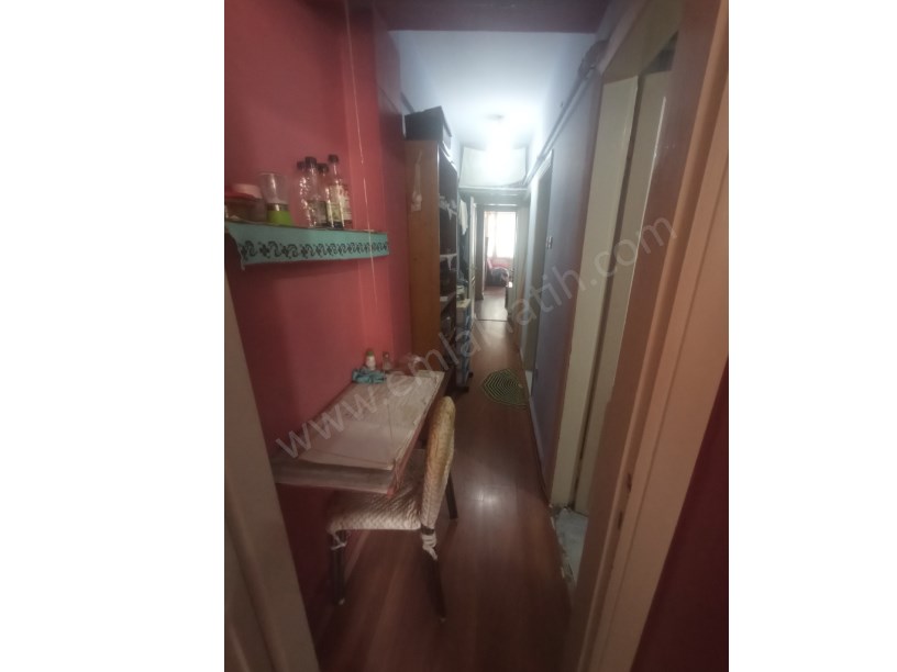 Portföy No: 2081 Yedikule Kiralık Daire Cadde Üzeri Eşyalı 2+1 Daire