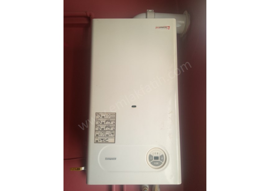 Yedikule Kiralık Daire Cadde Üzeri Eşyalı 2+1 Daire