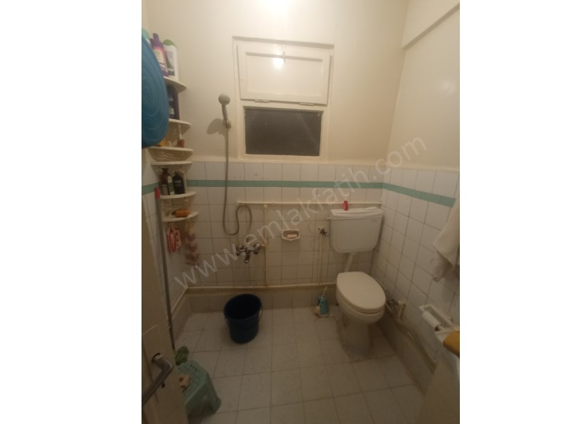 Portföy No: 2081 Yedikule Kiralık Daire Cadde Üzeri Eşyalı 2+1 Daire