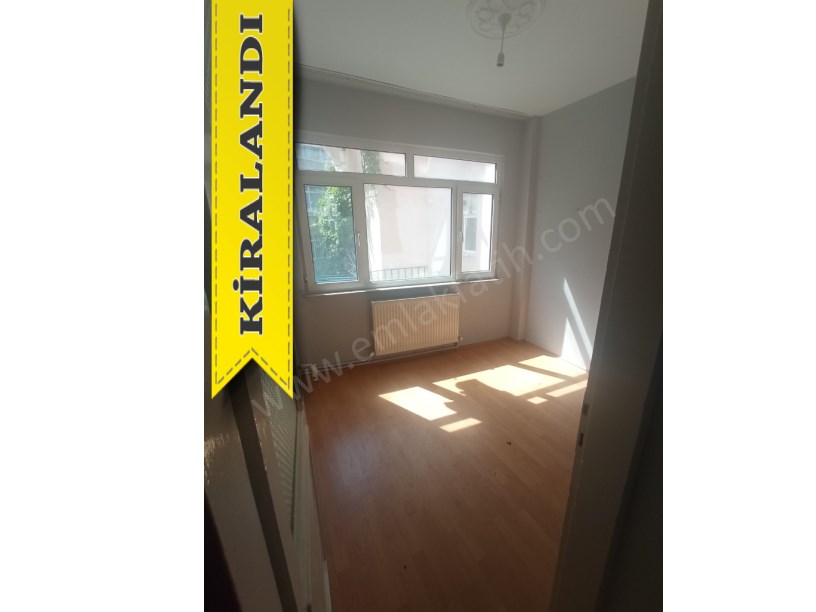 Seyyid Ömer Kiralık Daire Meydanda 1+1 55m² ( ESKİ PORTFÖY ) Arakat Temiz