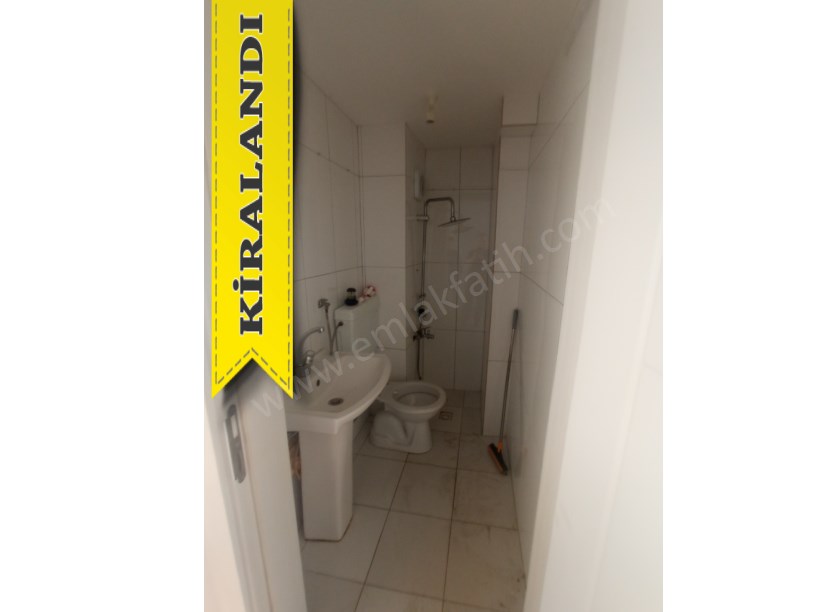 Seyyid Ömer Kiralık Daire Meydanda 1+1 55m² ( ESKİ PORTFÖY ) Arakat Temiz