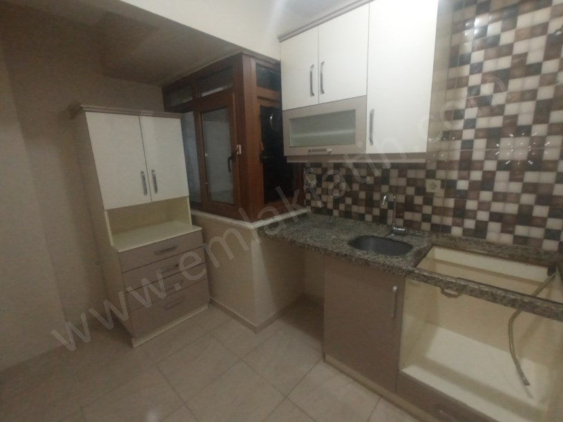 Fatih Kiralık Daire Fevzipaşa Caddesi Yanı 1+1 55m² ( ESKİ PORTFÖY ) Kombili Yapılı Tertemiz kiralık