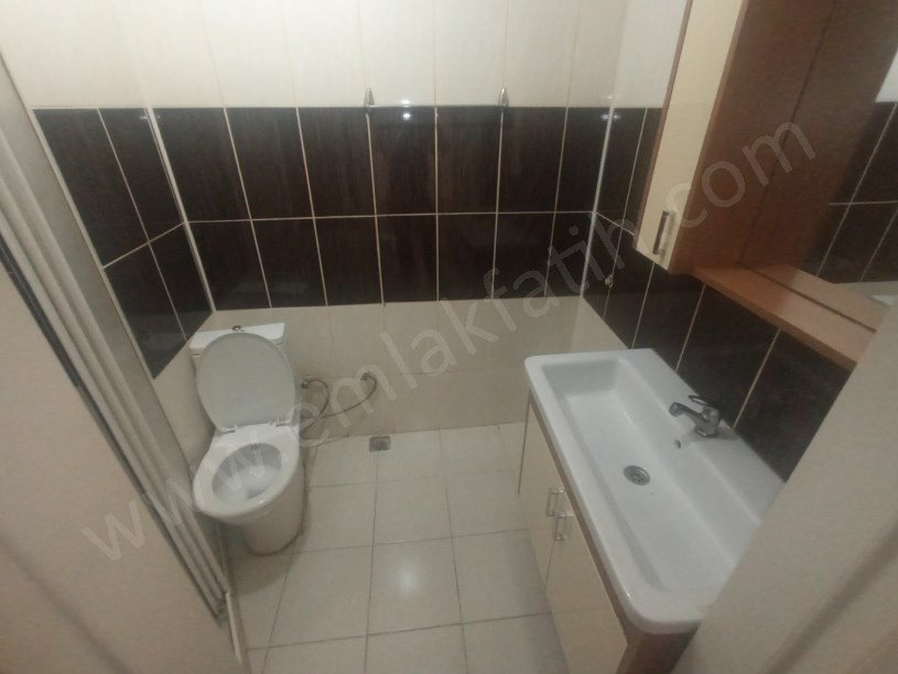 Fatih Kiralık Daire Fevzipaşa Caddesi Yanı 1+1 55m² ( ESKİ PORTFÖY ) Kombili Yapılı Tertemiz kiralık