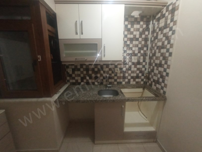 Fatih Kiralık Daire Fevzipaşa Caddesi Yanı 1+1 55m² ( ESKİ PORTFÖY ) Kombili Yapılı Tertemiz kiralık