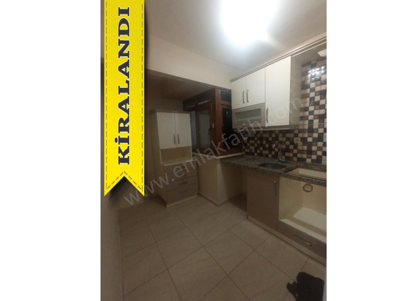 Fatih Kiralık Daire Fevzipaşa Caddesi Yanı 1+1 55m² ( ESKİ PORTFÖY ) Kombili Yapılı Tertemiz kiralık