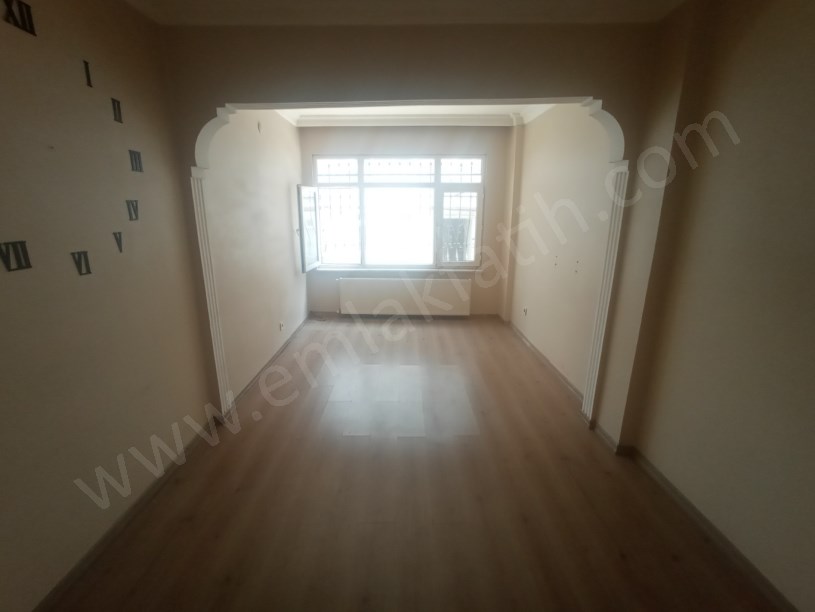 Fatih Kiralık Daire Fevzipaşa Caddesi Yanı 1+1 55m² ( ESKİ PORTFÖY ) Kombili Yapılı Tertemiz kiralık